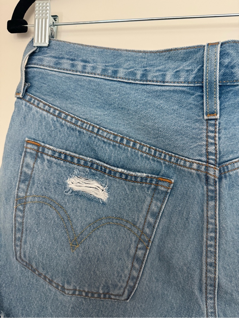 Levi’s 501 High Waisted Distressed Denim Shorts - Picture 7 of 9
